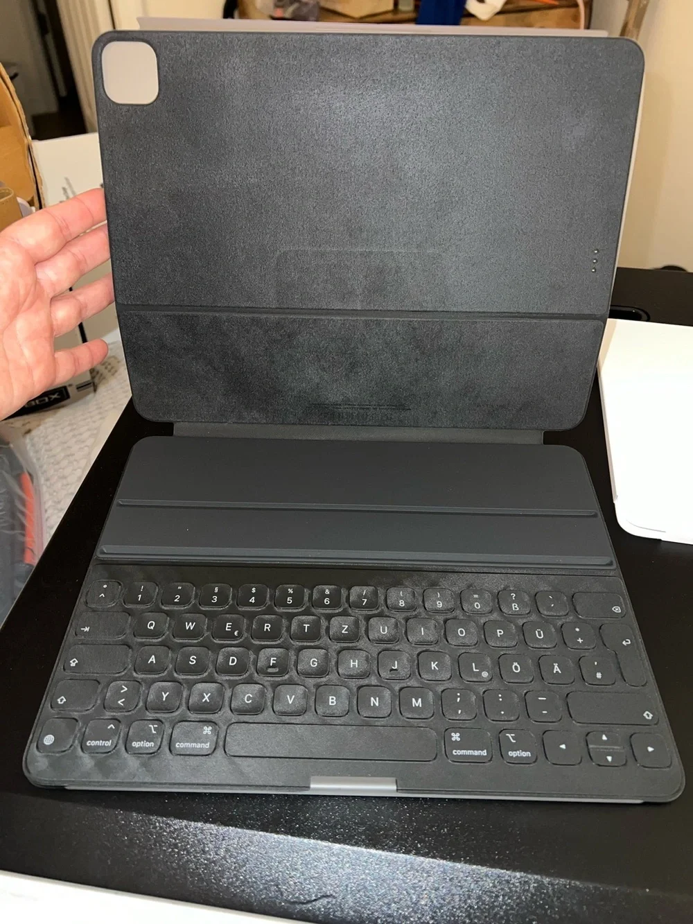 Apple smart keyboard